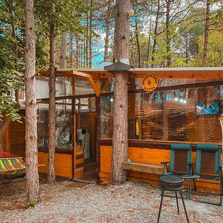 キャンプ場 борче ブルガス